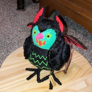 Hyde And Eek! FEATHERLY Friends Batrick 7” New